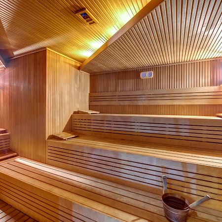 The Elysium Taksim Hotel Istanbul Bagian luar foto A modern Finnish sauna