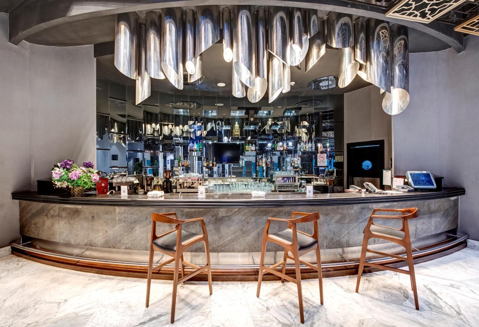 The Elysium Taksim Hotel Istanbul Bagian luar foto