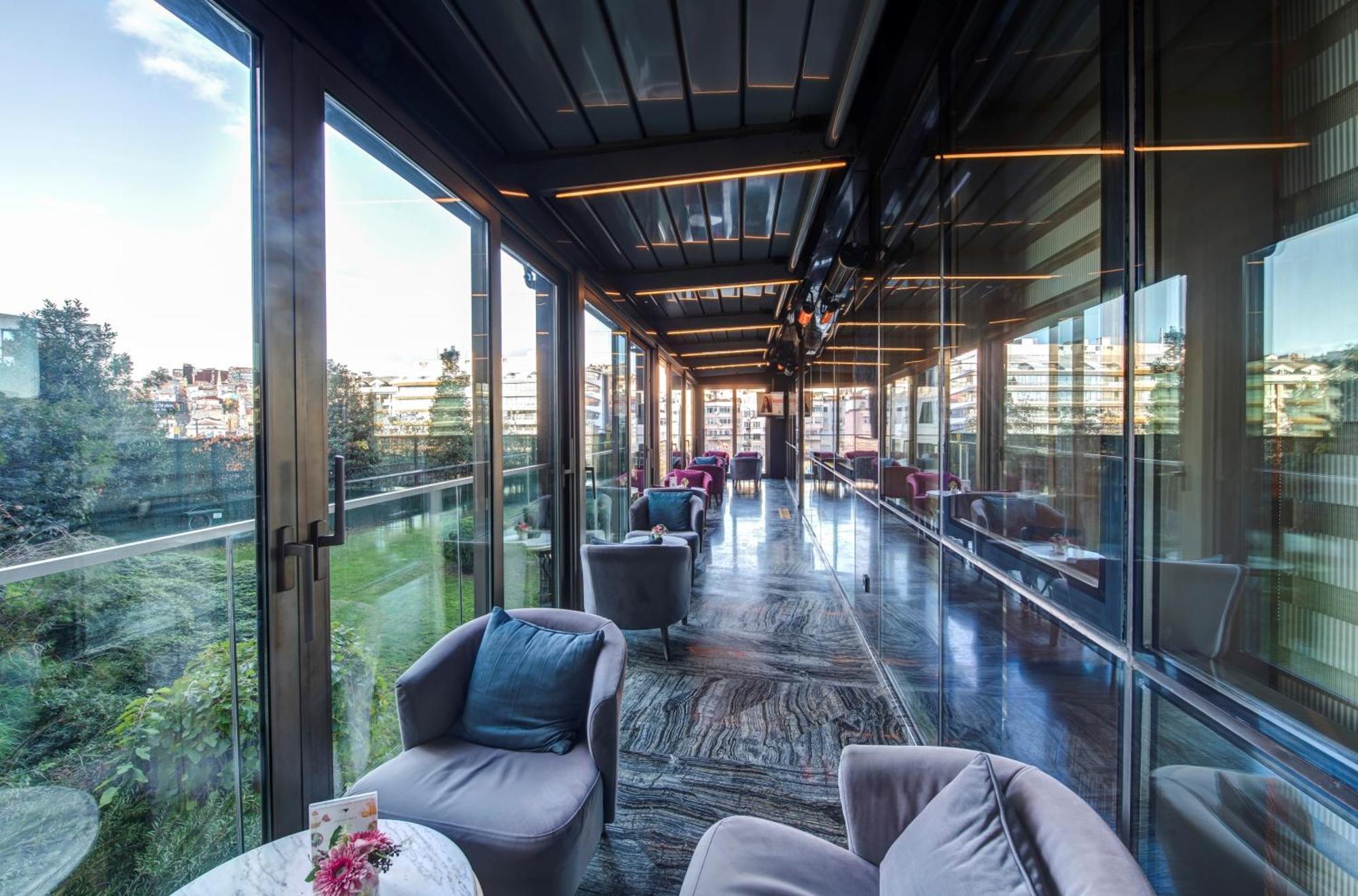 The Elysium Taksim Hotel Istanbul Bagian luar foto